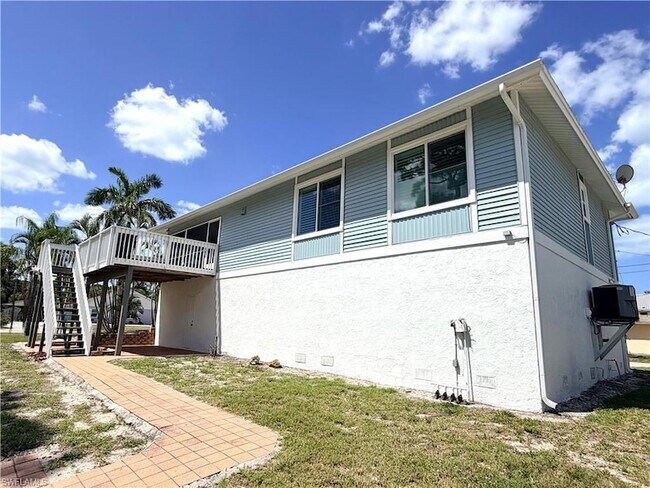 Building Photo - 27594 Shore Dr