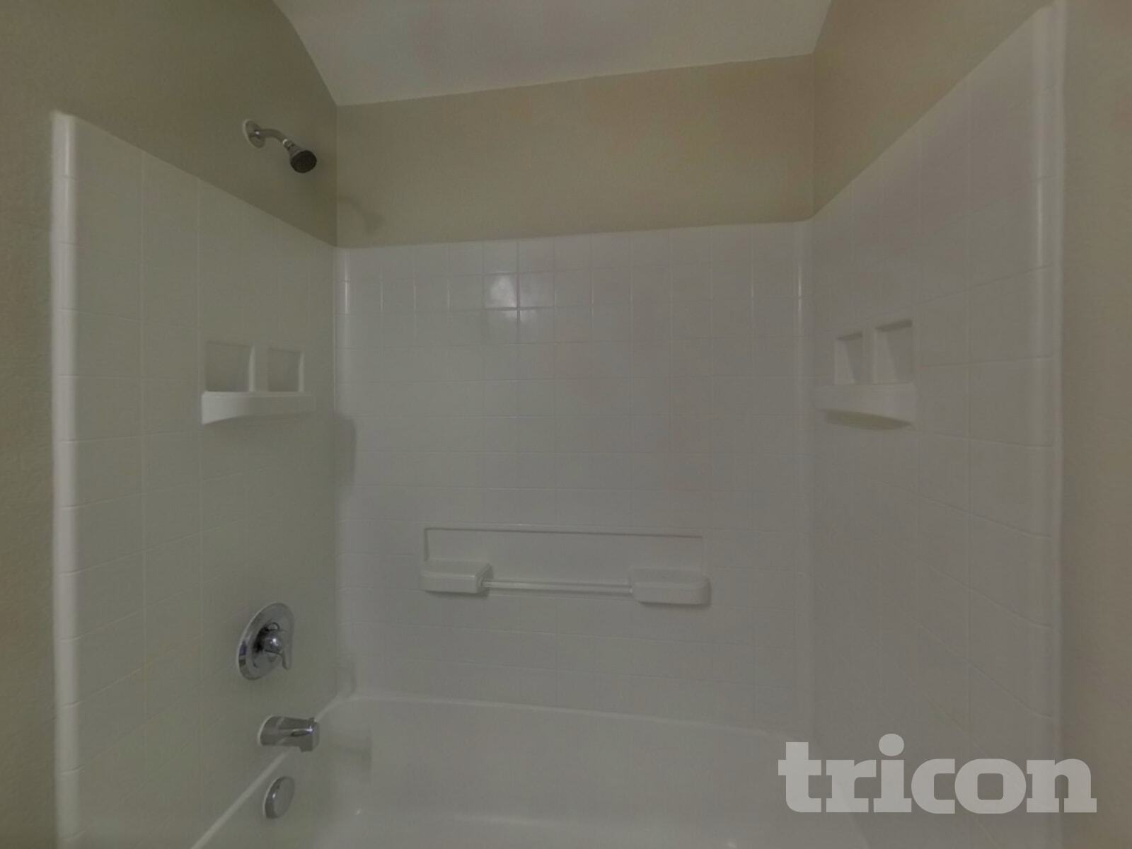 Building Photo - 1228 Artesia Dr