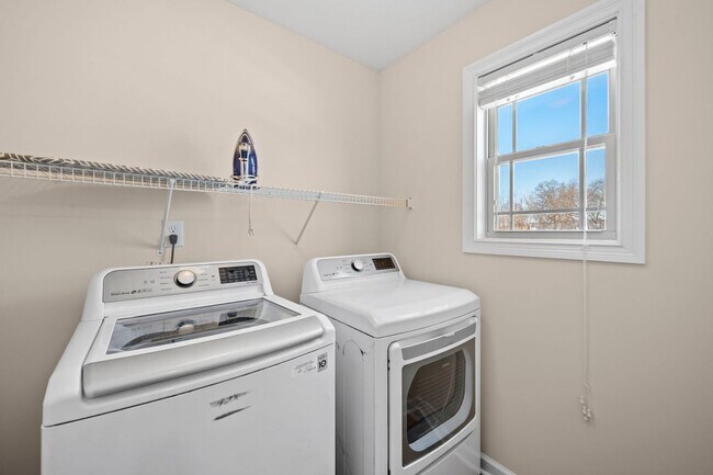 Building Photo - Spacious Living with a Private Primary Retreat!