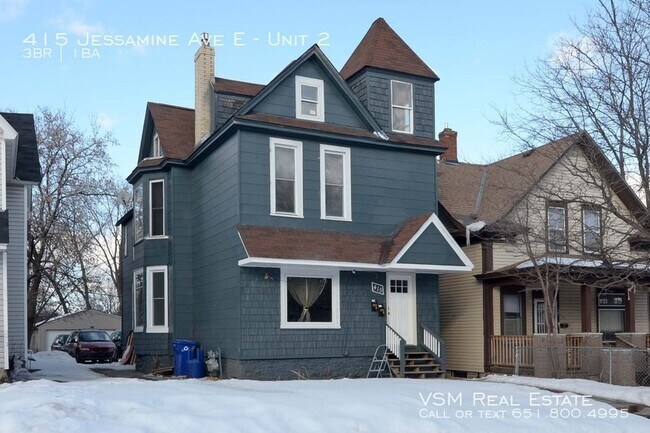 Building Photo - 415 Jessamine Ave E