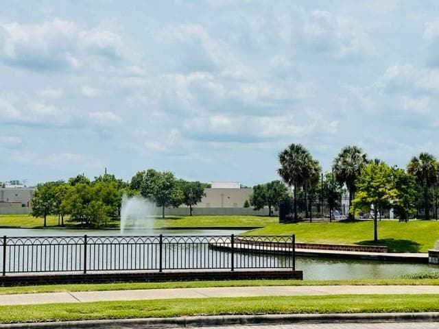 Building Photo - 13710 Saxon Cliff Ln