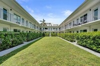 Building Photo - 9270 E Bay Harbor Dr