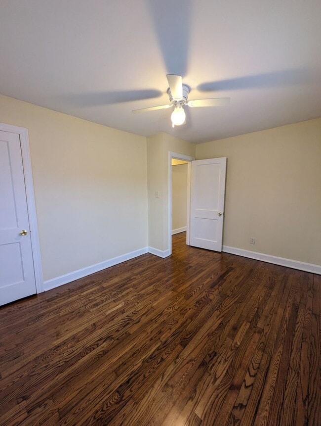 Building Photo - Great 2 Bedroom Home For Rent Near The Library!