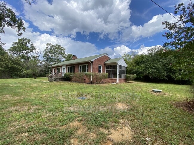 Building Photo - 25345 Patriot Hwy