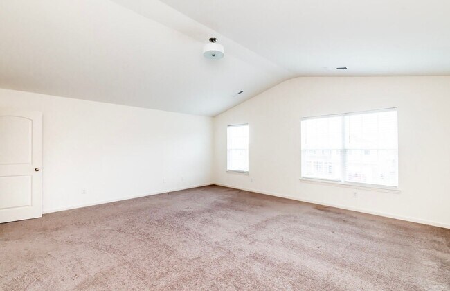 Building Photo - Caswell Springs - 4 bed, 3 full bath home