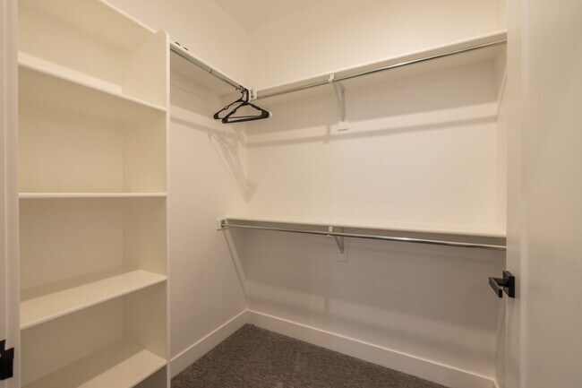 Building Photo - 2597 S 700 E