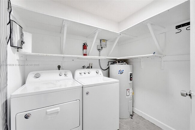 Building Photo - 6283 Sherman St