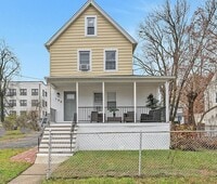 Building Photo - 196 2nd St