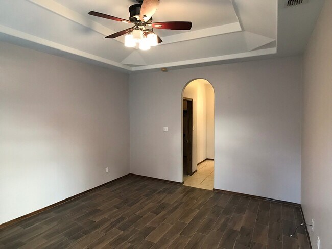 Building Photo - 3Bed/2.5Bath Edinburg TX Home For Rent ( Oakland Village )