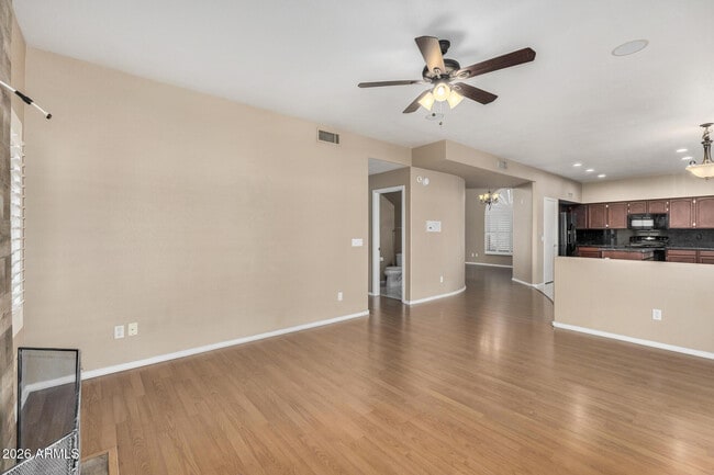 Building Photo - 4334 E Anderson Dr