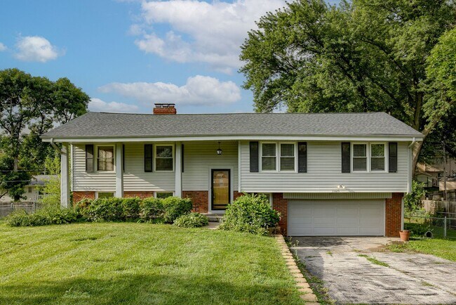 Primary Photo - Updated 3 Bedroom With Finished Lower Leve...