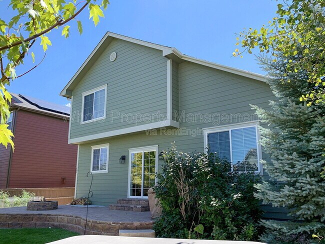 Building Photo - 15450 Carob Cir