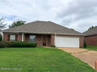 Building Photo - 710 Wedgewood Ct