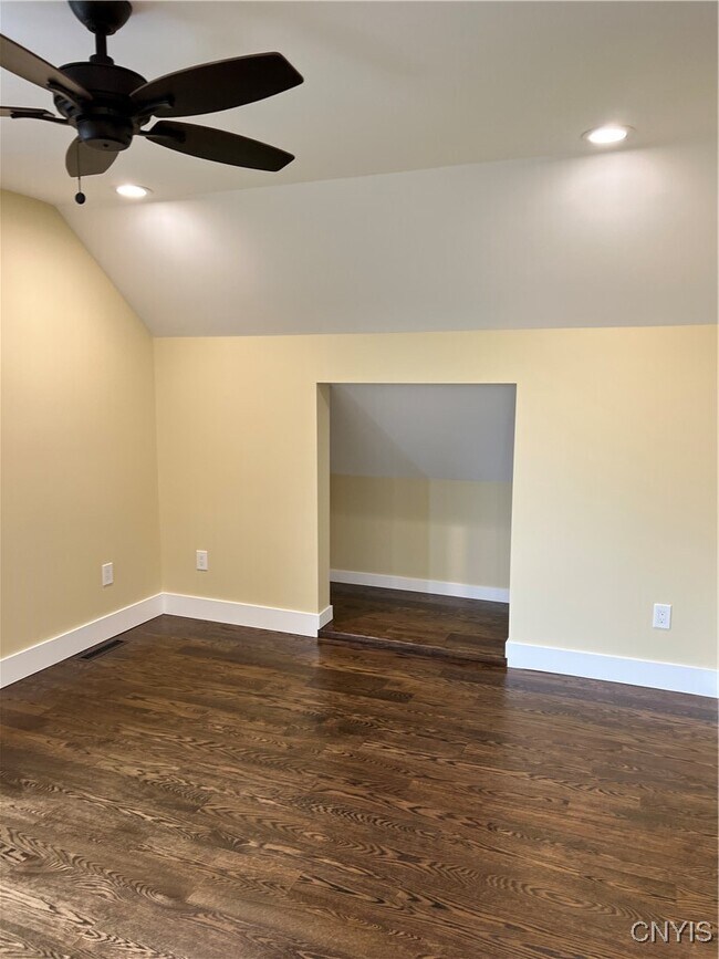 Building Photo - 3817 Gully Rd