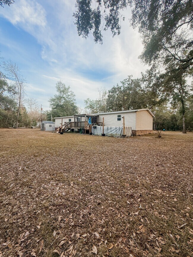 Building Photo - 106 Dolly Dr