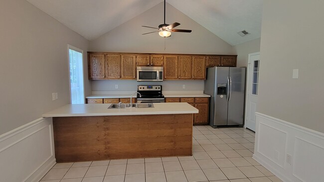 Building Photo - Laurel Creek Subdivision