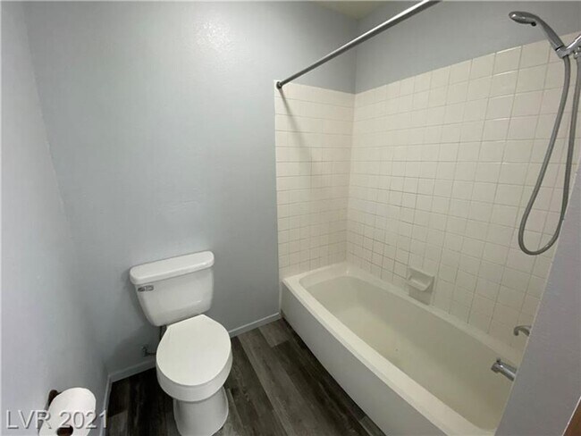 Building Photo - Charming 1-Bedroom Condo in Gated 89128 Co...