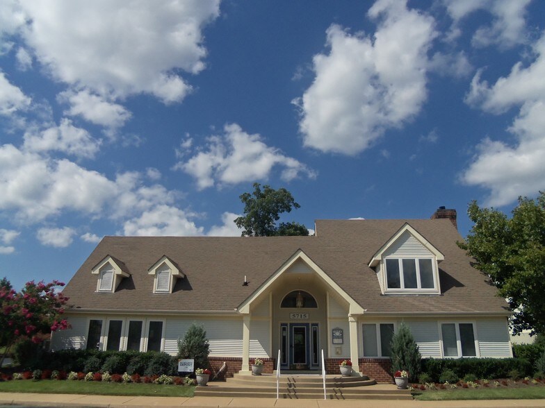 Salem Run Apartments 5715 Castlebridge Rd Fredericksburg VA 22407