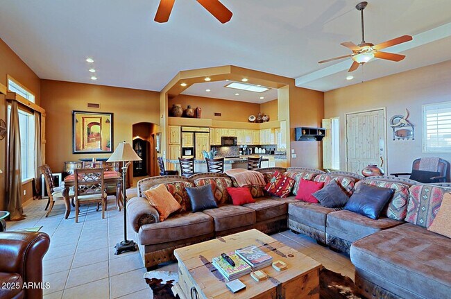 Building Photo - 15320 E Skinner Dr