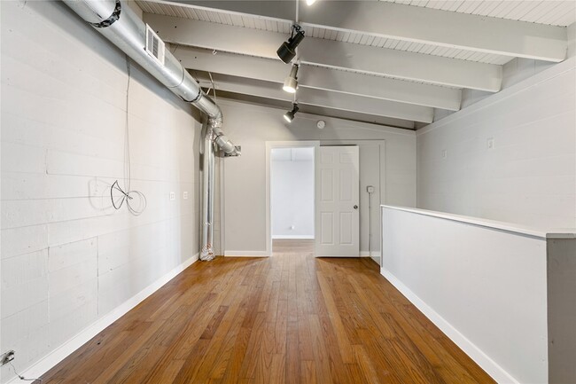 Building Photo - 6911 Avenue O