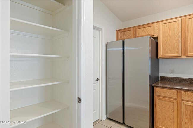 Building Photo - 60958 Cantle Ct