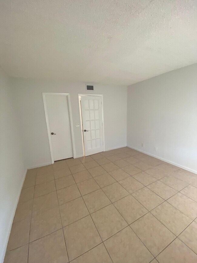 Building Photo - 4773 Sable Pine Cir