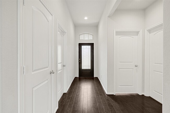 Building Photo - 4619 Grigio Pines Dr