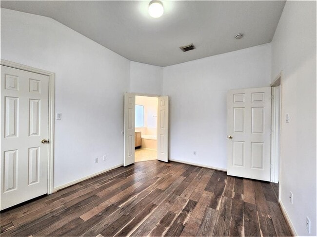 Building Photo - 4011 Teal Run Meadows Dr