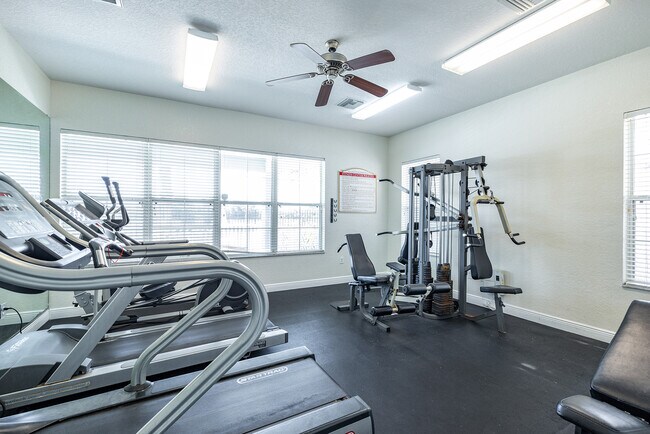 Building Photo - 9506 Amberdale Ct