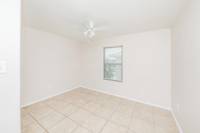 Building Photo - 2601 Lomas Del Sur Boulevard