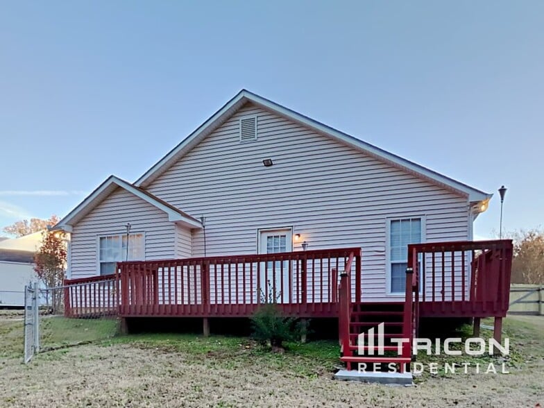 Building Photo - 125 Gingercake Ct