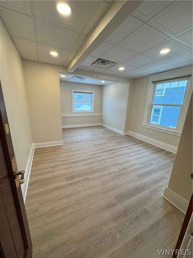 Building Photo - 107 Humboldt Pkwy