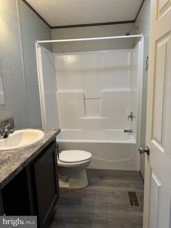 Building Photo - 11441 Tanyard Hill Rd