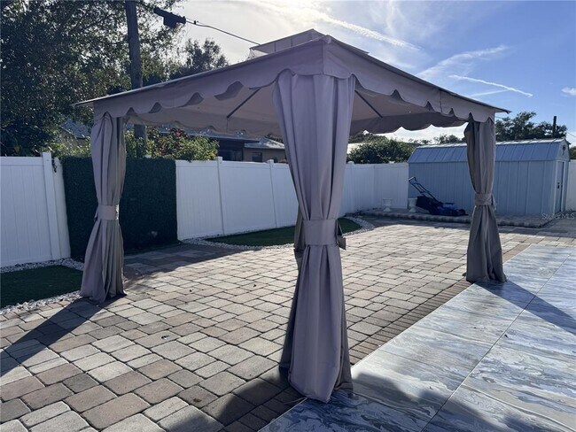 Building Photo - 4082 Velarde Ln