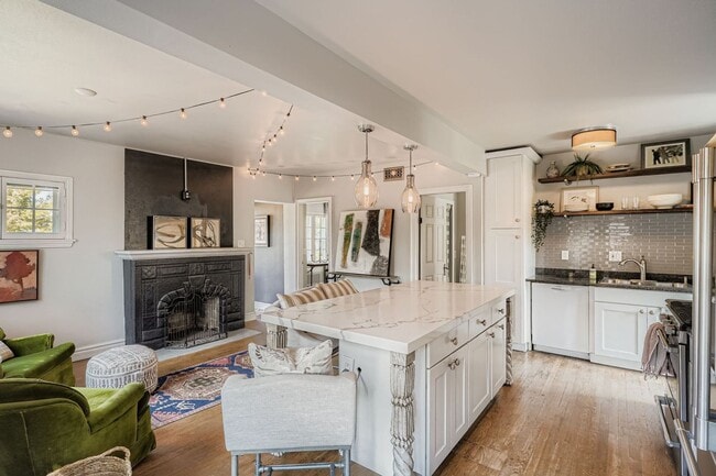 Building Photo - LOCATION LOCATION!! Updated 1925 Tudor-So ...