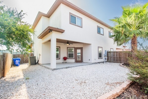 Building Photo - 15417 Palmira Ave