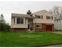 Building Photo - 1700 Dutchess Ave