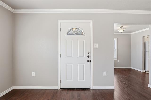 Building Photo - 3201 McCart Ave