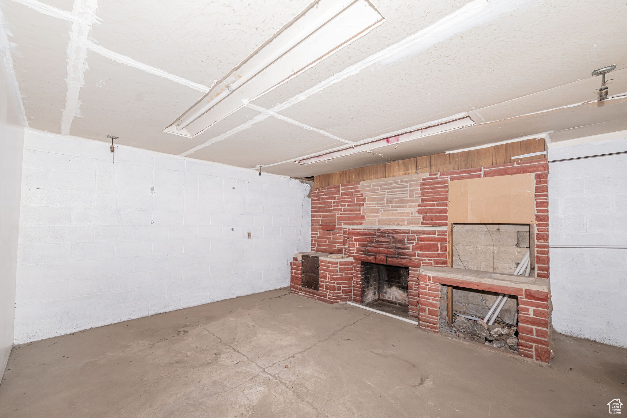 Building Photo - 561 Beverly Ave