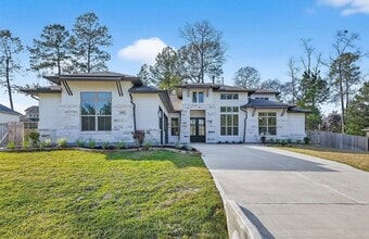 Building Photo - 1020 Prescott Dr