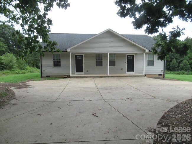 Building Photo - 4584 Maiden Hwy