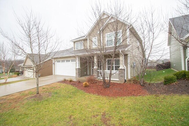 Building Photo - 7413 Rosedown Dr