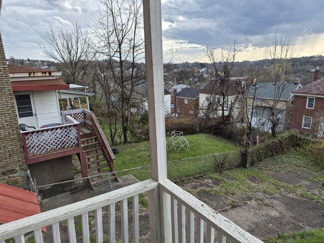 Building Photo - 1410 Beechview Ave