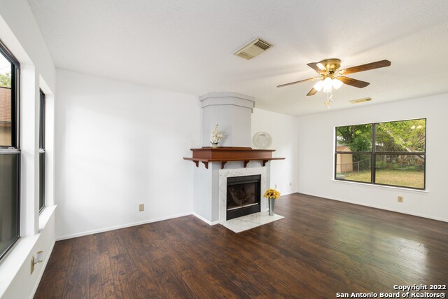 Building Photo - 12811 Hunting Bear