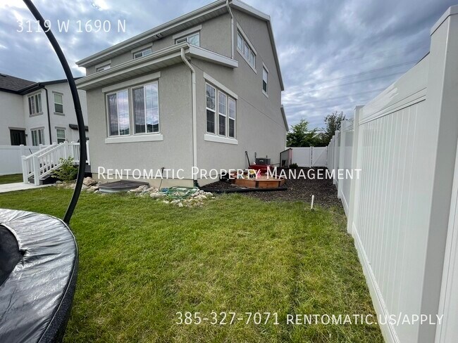 Building Photo - 3119 W 1690 N