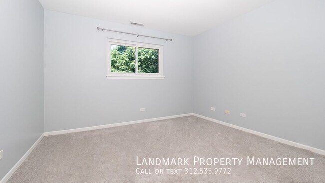 Building Photo - 2250 Abbeywood Dr