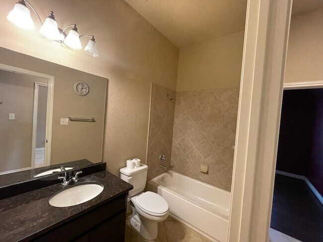 Building Photo - 6706 Aqua Falls