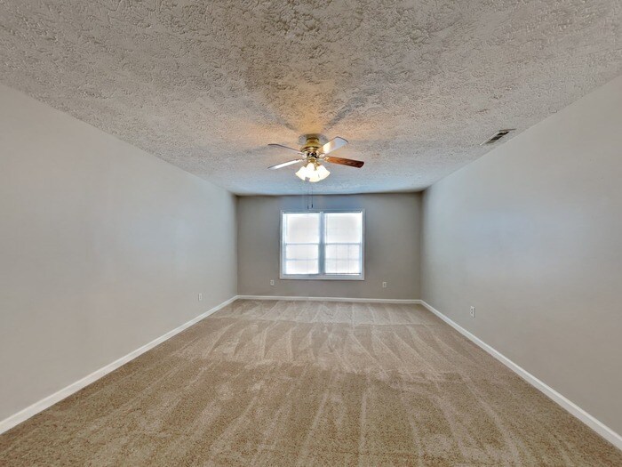 Building Photo - 2616 Calabash Dr