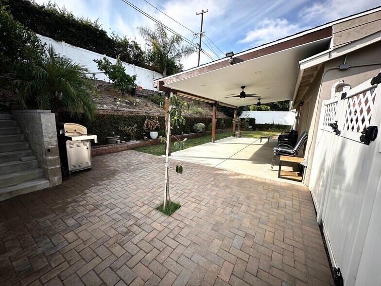Building Photo - 12583 Tibbetts St