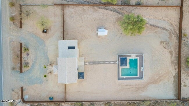 Building Photo - 1819 W Joy Ranch Rd